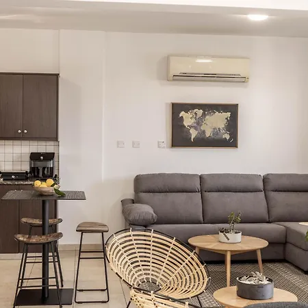 View 9 -fig Tree Bay-jacuzzi-hot Tub Holiday home *